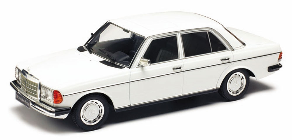 MERCEDES 230E W123 WHITE 1975
