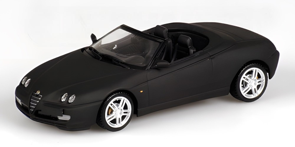 ALFA ROMEO SPIDER 2003 MATT BLACK FULDA
