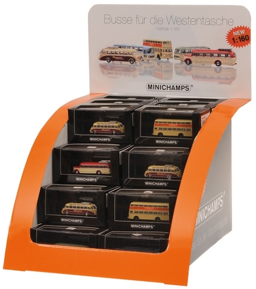 DISPLAY CON 36 AUTOBUS STRADALI 1/160 N