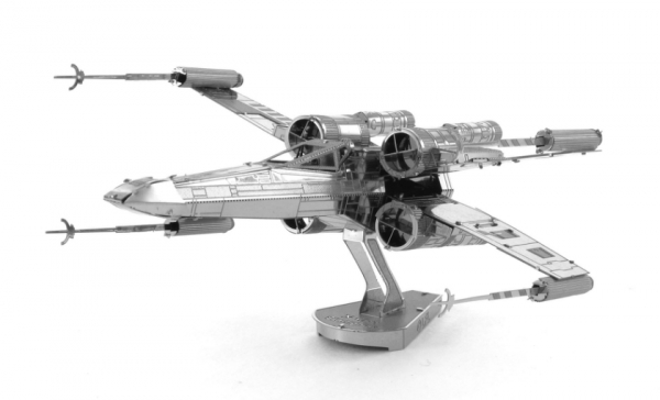STAR WARS X-WING STAR FIGHTER MONTATO