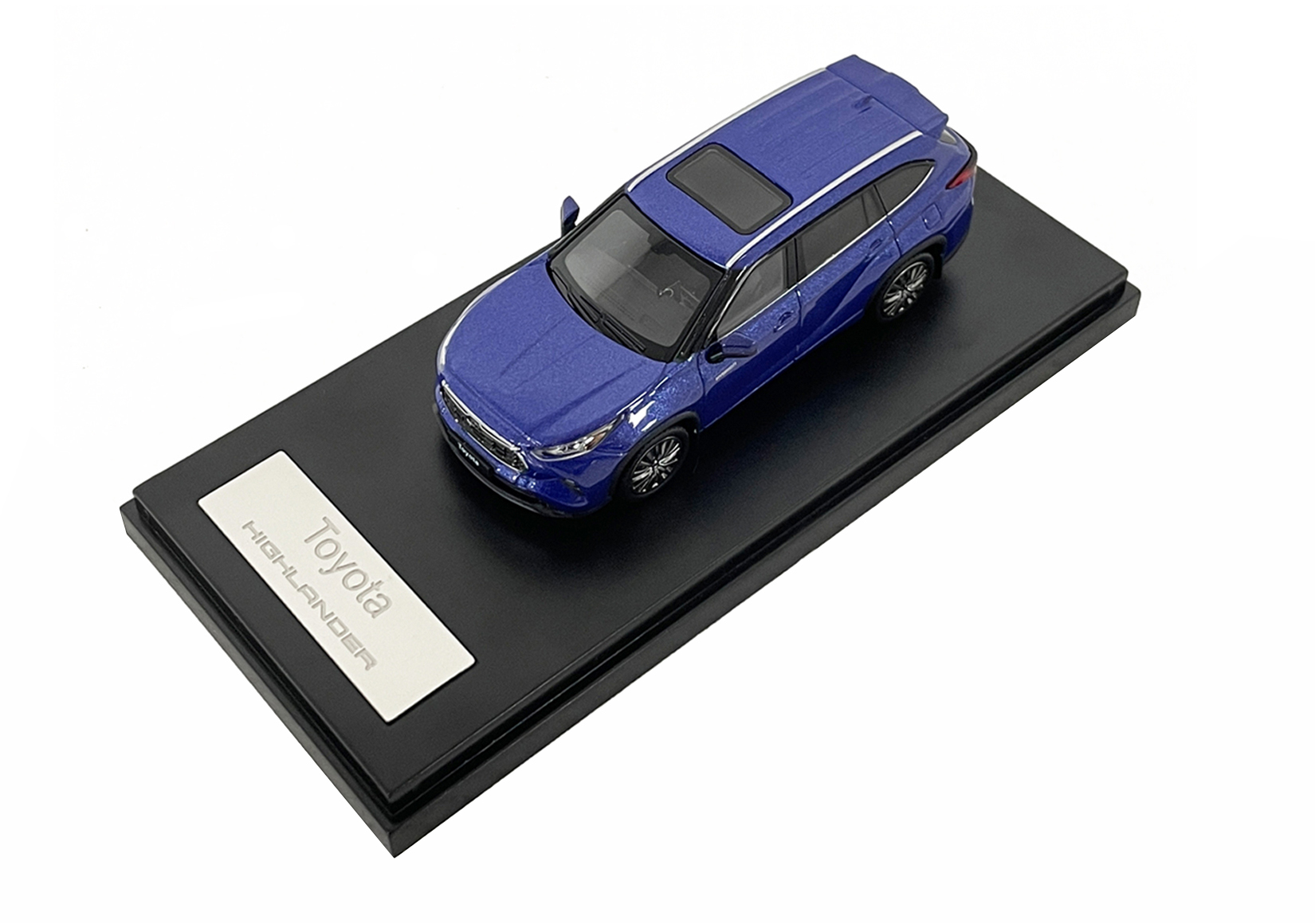 TOYOTA HIGHLANDER BLUE