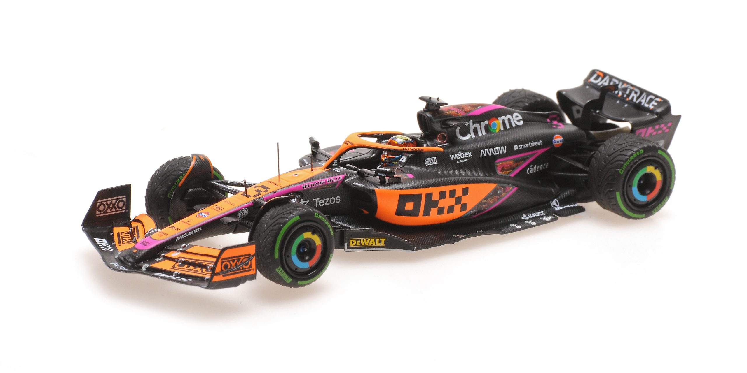 McLAREN F1 TEAM MCL36 DANIEL RICCIARDO SINGAPORE GP 2022
