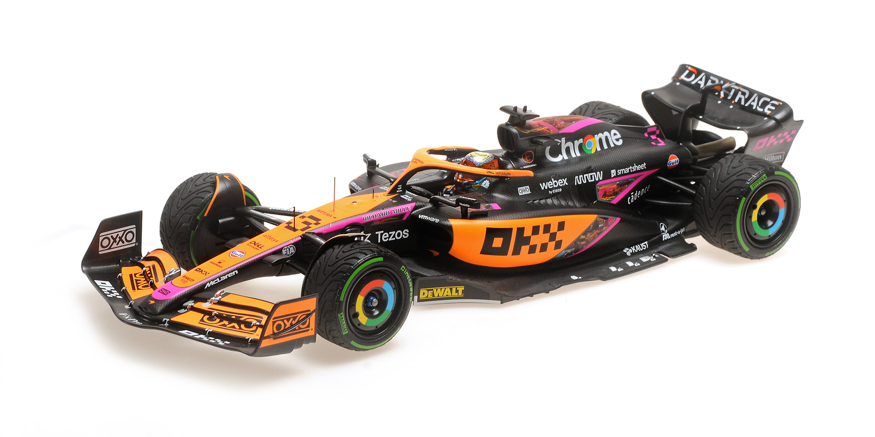 McLAREN MCL36 DANIEL RICCIARDO SINGAPORE GP 2022