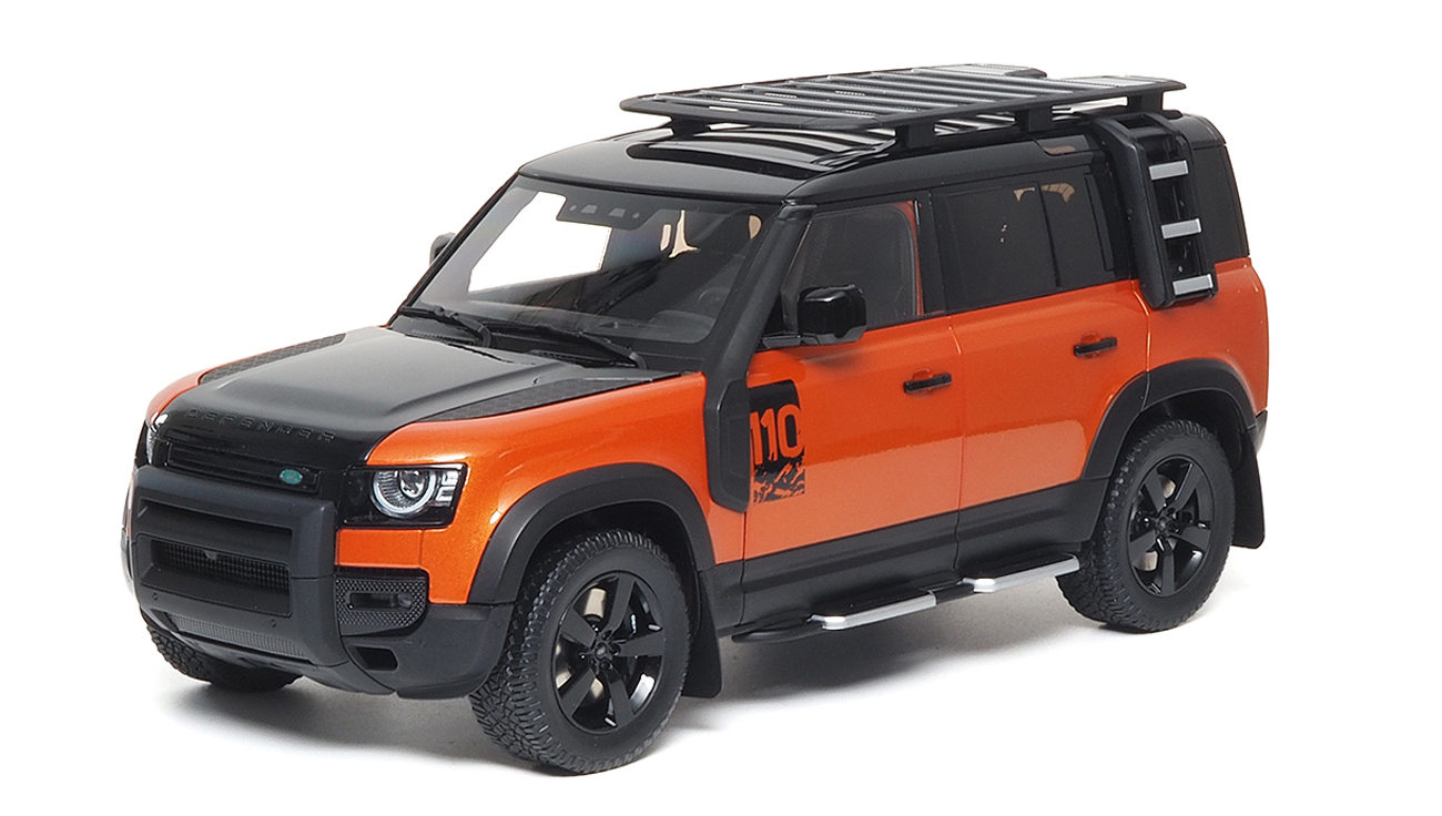 LAND ROVER DEFENDER 110 PHOENIX ORANGE & SANTORINI BLACK 2020