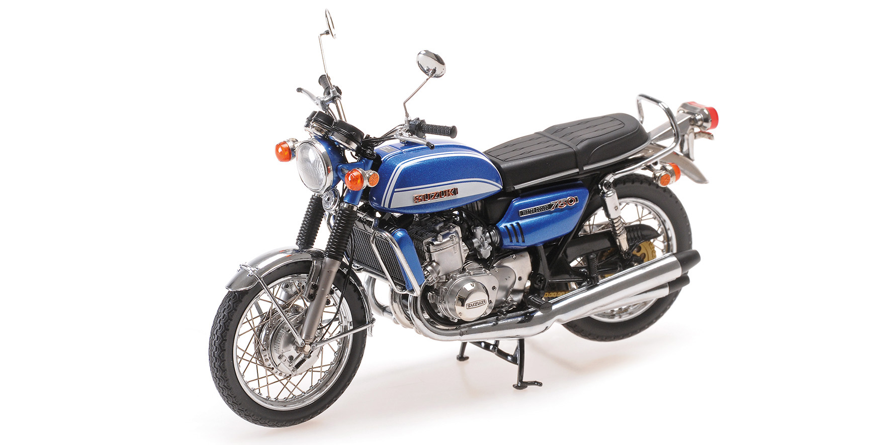 SUZUKI GT 750 BLUE METALLIC 1973