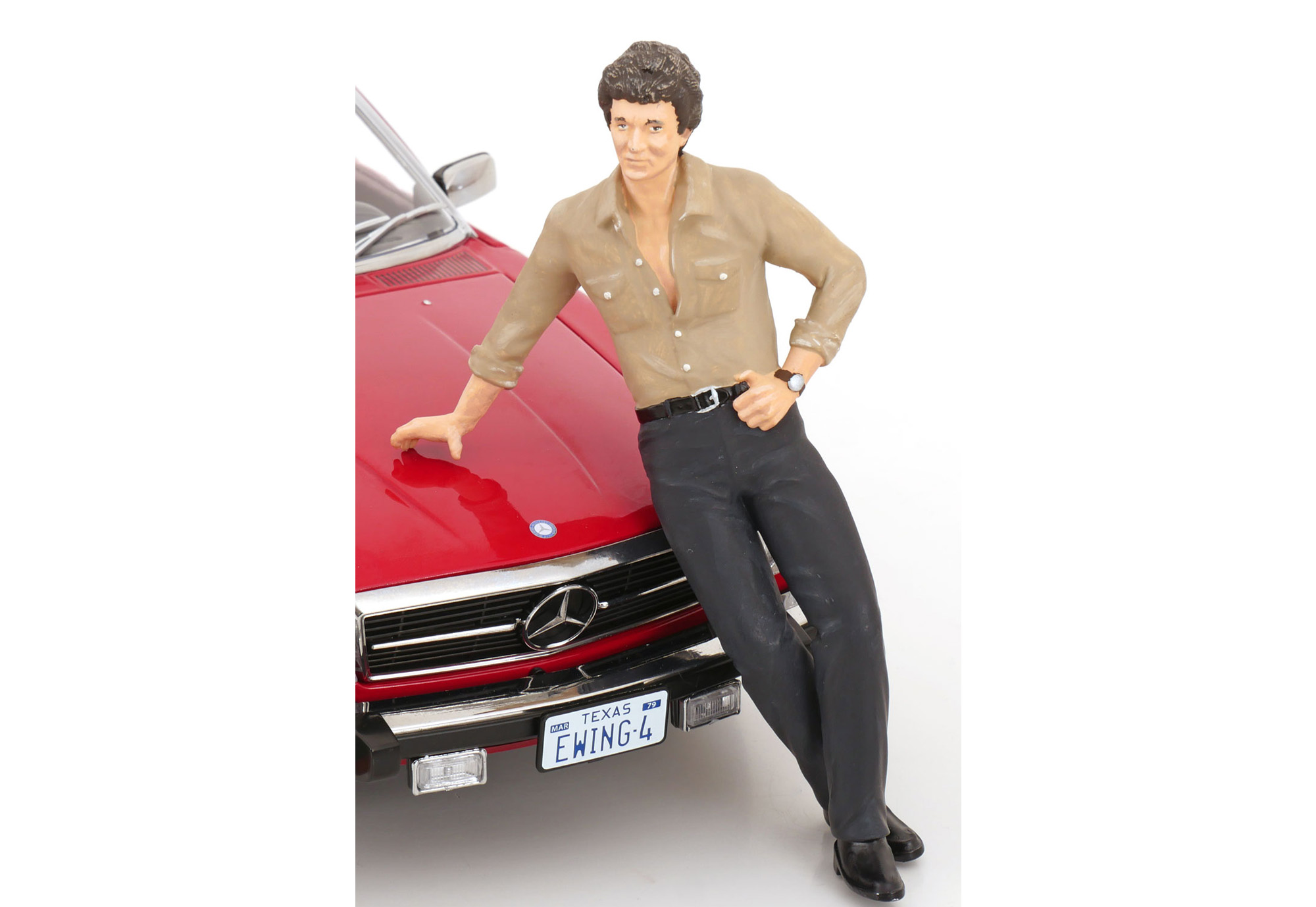 FIGURINE BOBBY DALLAS