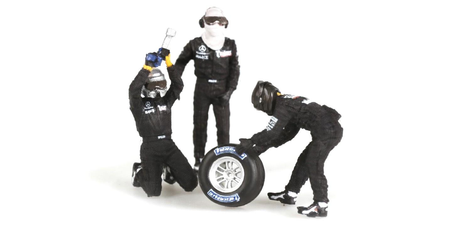 PIT STOP MCLAREN 2002 CAMBIO GOMME ANTERIORE