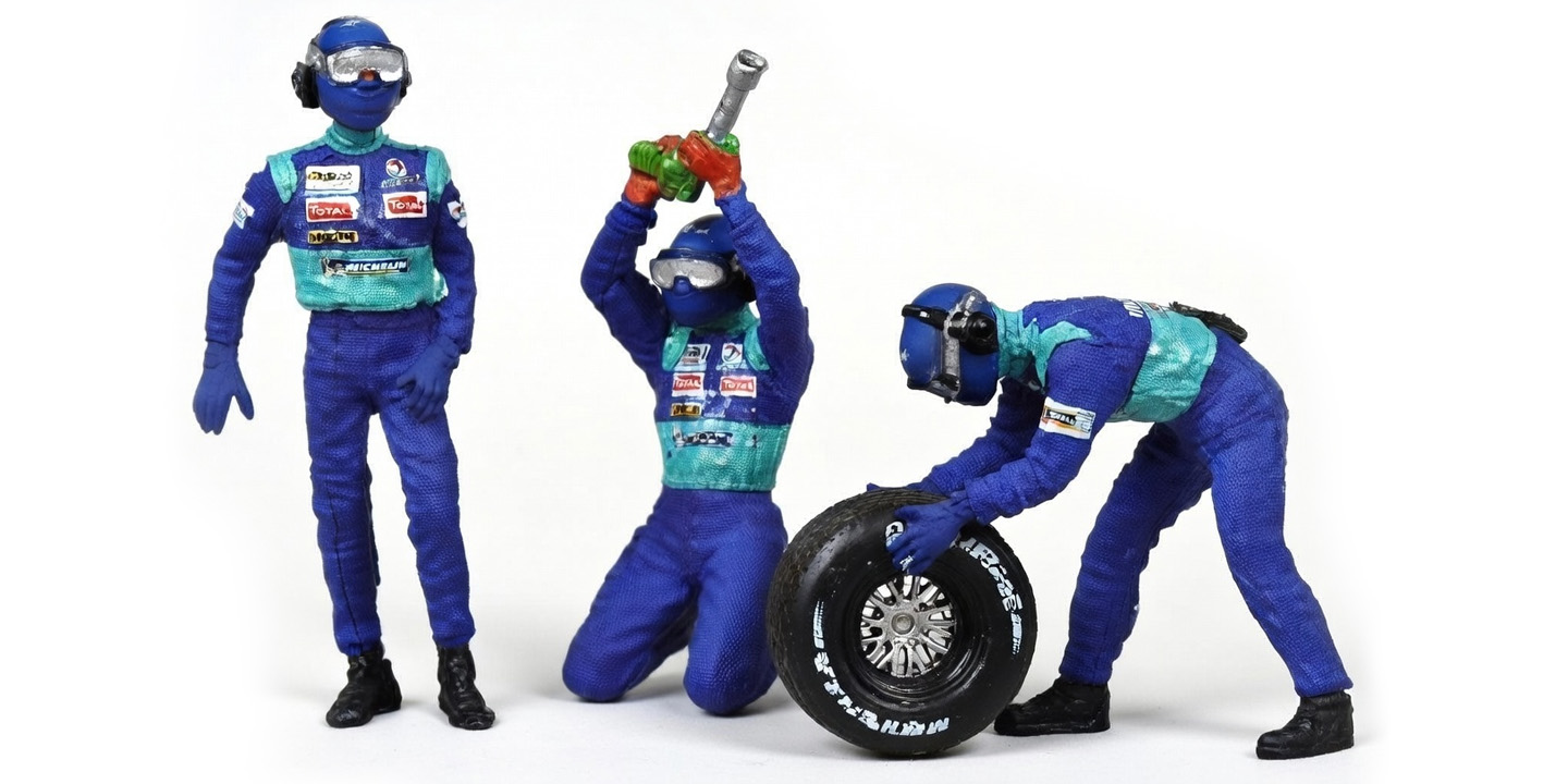 PIT STOP SAUBER 2002 CAMBIO GOMME ANTERIORE